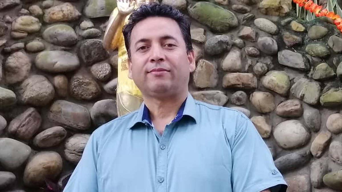 चितवन २ मा एमालेबाट रामप्रसाद न्यौपानेलाई उम्मेदवार बनाउन सिफारिस